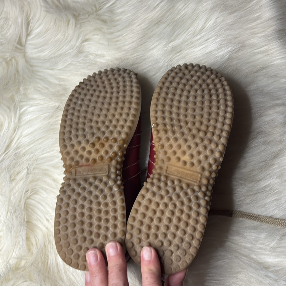 Steve Madden Snickers Red - Picture 6 of 7